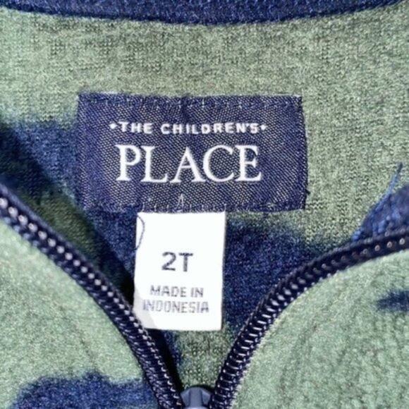 The children’s place dinosaur fleece zip sweater - Picture 3 of 4